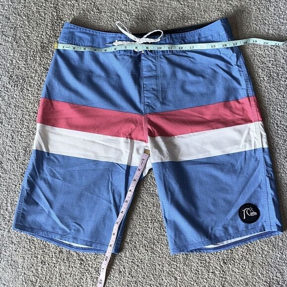 Quiksilver High Line Men’s Board Shorts! - Picture 7 of 13